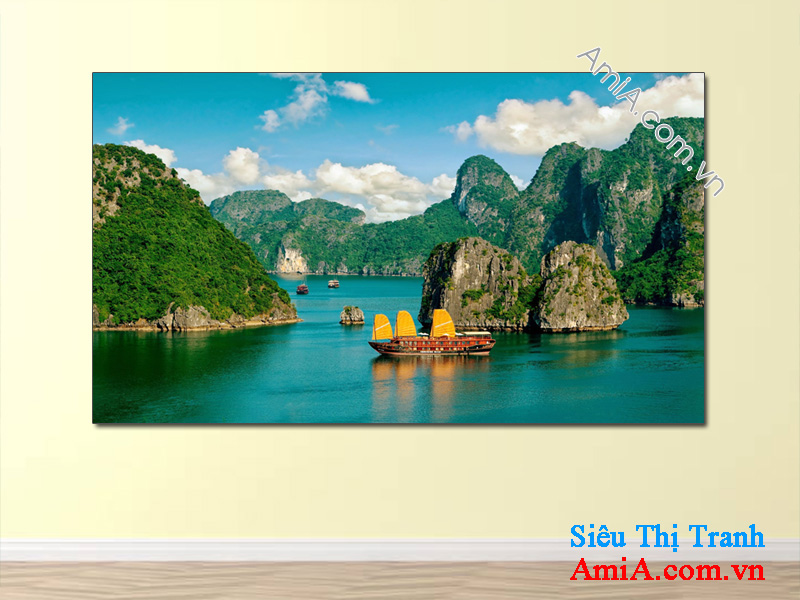 Tranh phòng khách đẹp phong cảnh Vịnh Hạ Long - Việt Nam.