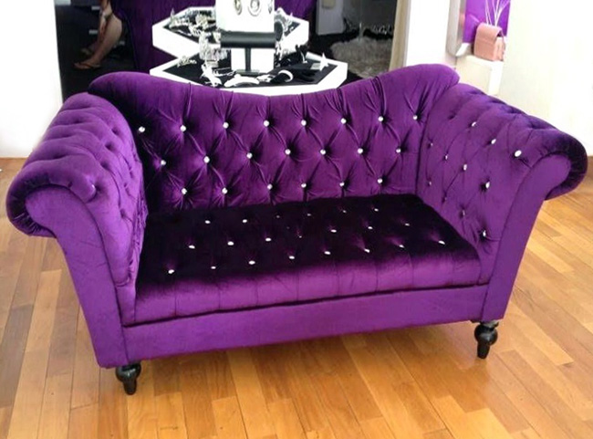 Sofa phòng ngủ màu tím đẹp