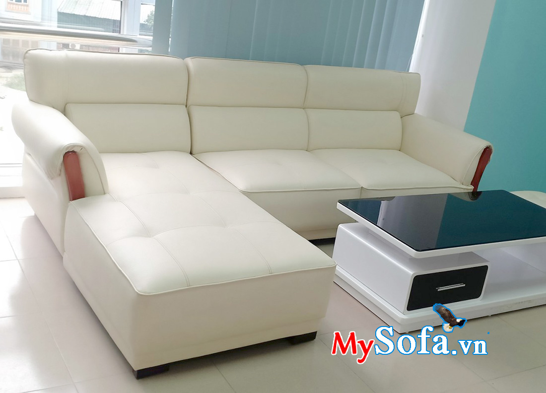 Ghế sofa màu trắng kem sữa