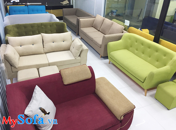 Hình ảnh Các mẫu sofa văng tại cửa hàng bán sofa Hà Nội